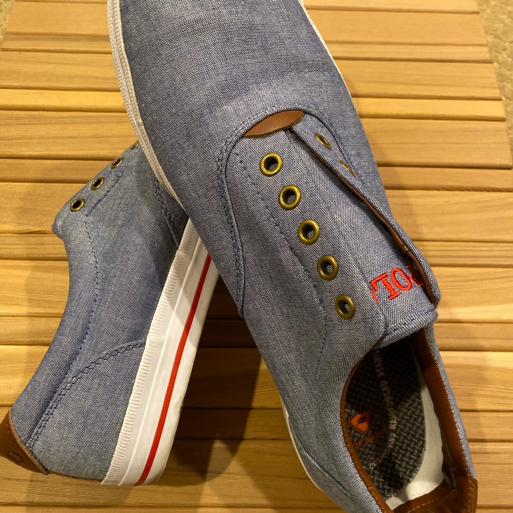 Polo Ralph Lauren (gray and white)